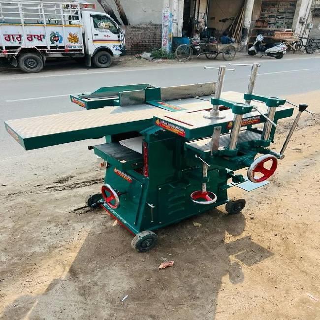 Randa Machine